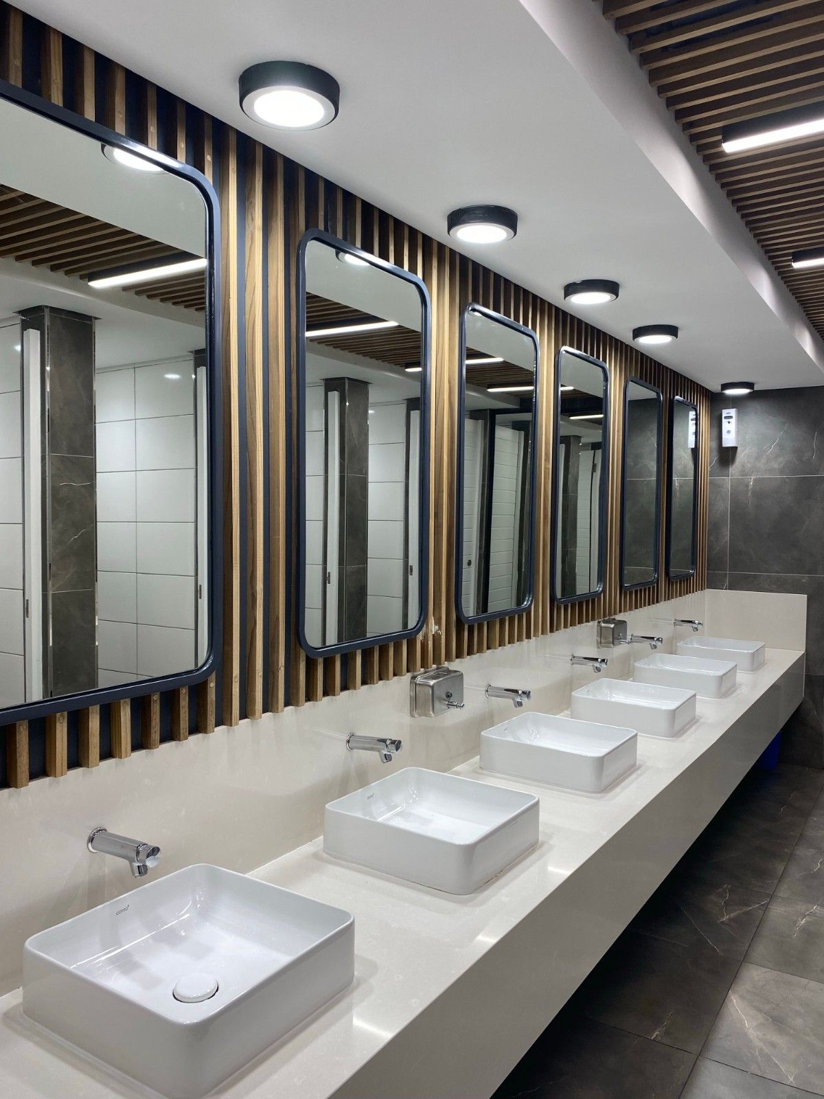 Mirror Glass Installation Service